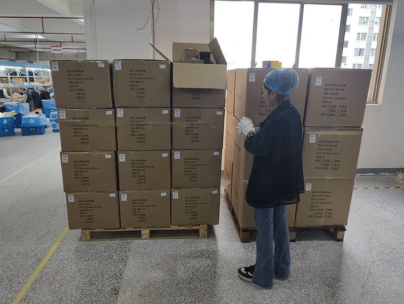 Hangzhou Jianjia Household Supplies Co.,Ltd. linea di produzione del produttore